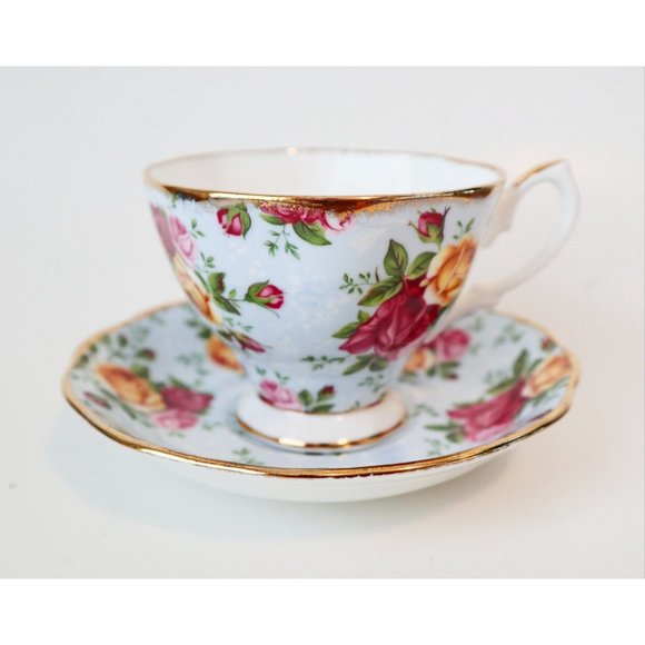 Royal Albert Teacup and Saucer Old Country Roses Blue Damask Vintage Tea Cup - Picture 1 of 5